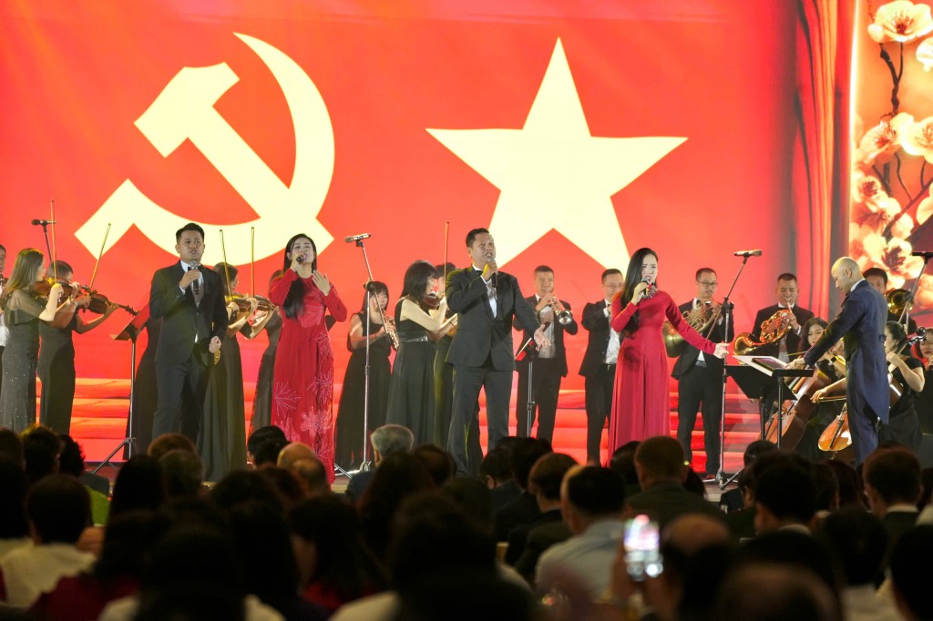 Hoành tráng, sáng tạo triển lãm “80 năm Hành trình Độc lập - Tự do - Hạnh phúc”