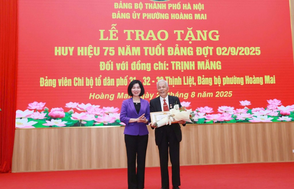 Tiếp tục sống gương mẫu, cống hiến, truyền cảm hứng cho thế hệ trẻ