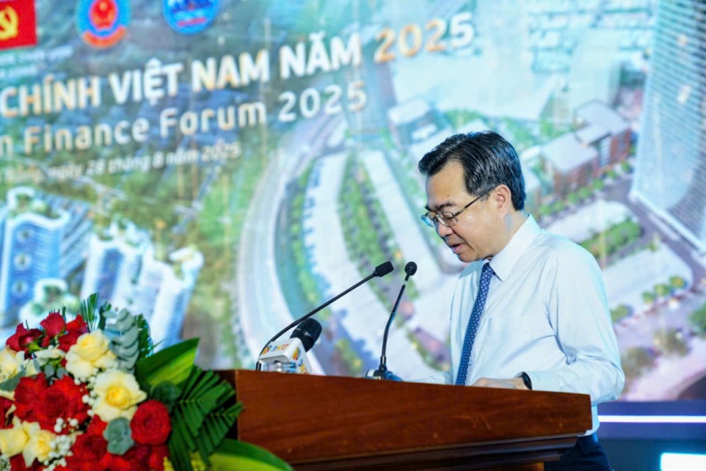 Ông Nguyễn Thanh Nghị, Ủy viên Trung ương Đảng, Trưởng ban Chính sách, Chiến lược Trung ương phát biểu tại sự kiện