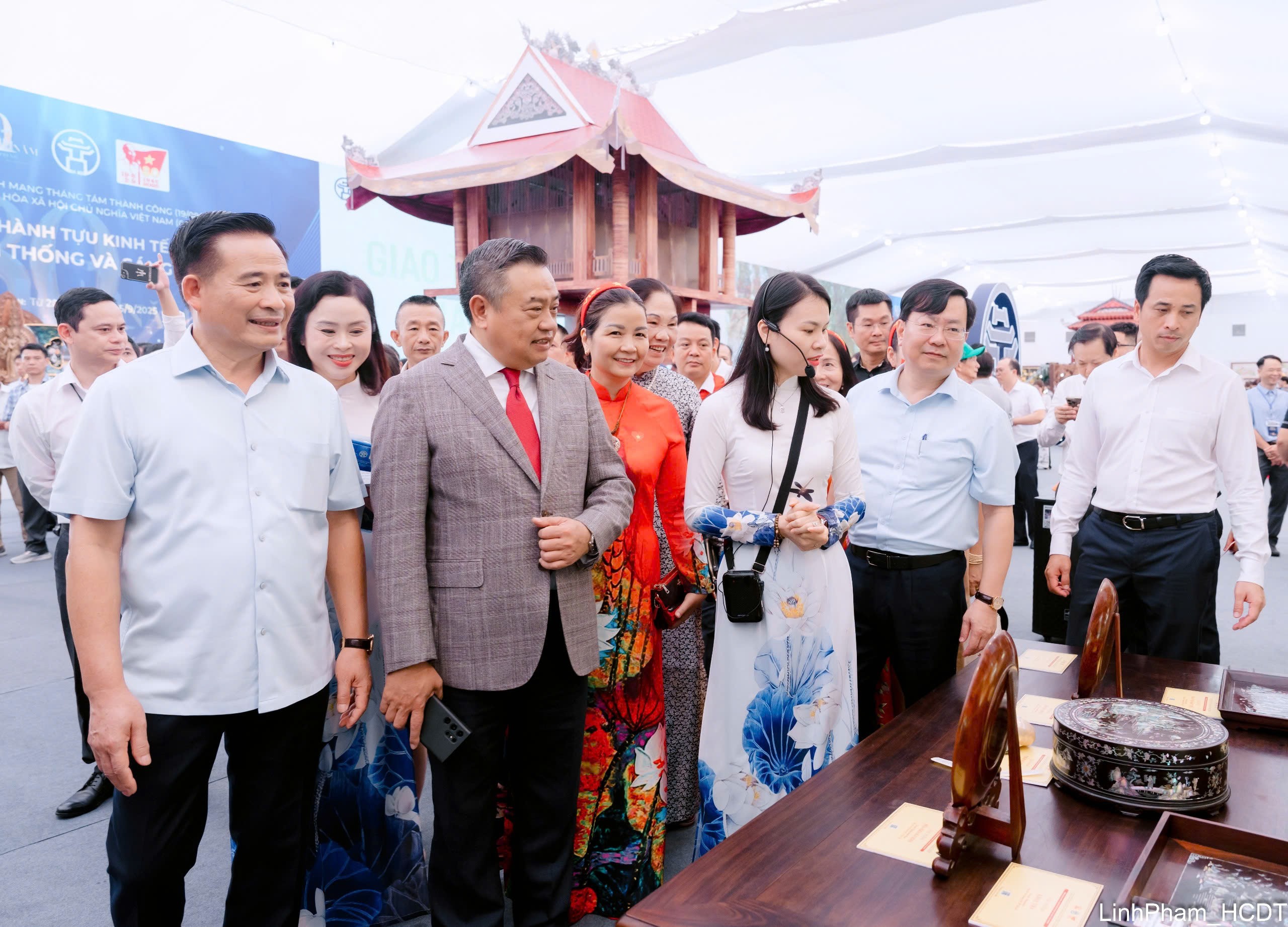 Tôn vinh giá trị truyền thống, khơi dậy khát vọng đổi mới
