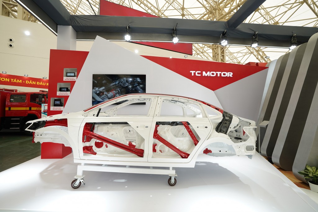 Hệ khung gầm MQB với tỉ lệ thép chịu lực cao trên xe Skoda Slavia. Các mẫu xe châu Âu Skoda Slavia, Skoda Kushaq đang được sản xuất tại nhà Nhà máy Ô tô Thành Công Việt Hưng.