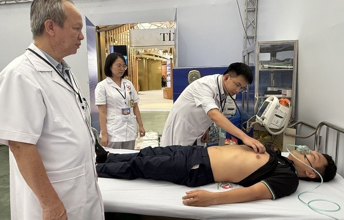Đảm bảo công tác y tế phục vụ triển lãm thành tựu đất nước