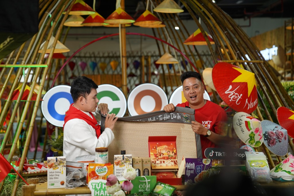 Agritrade và TikTok Shop khai mạc Tuần lễ Tự hào nông sản Việt