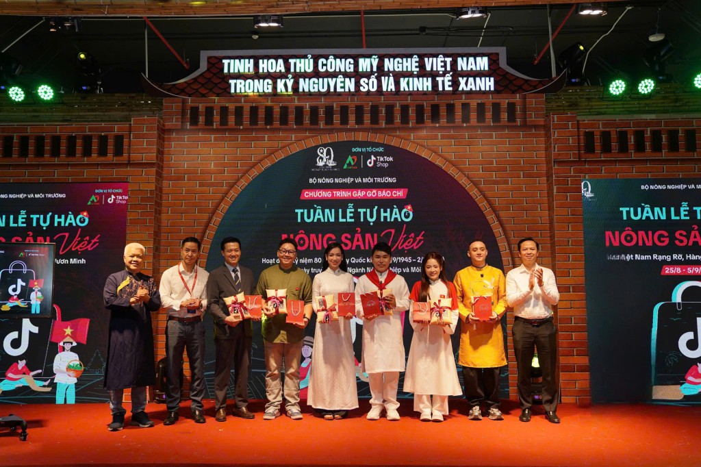 Agritrade và TikTok Shop khai mạc Tuần lễ Tự hào nông sản Việt