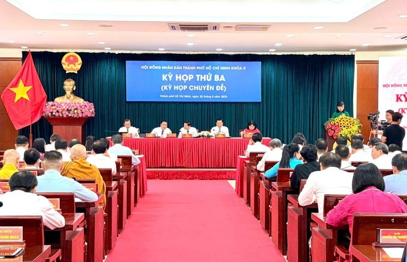 HĐND TP Hồ Chí Minh thông qua 35 Nghị quyết quan trọng