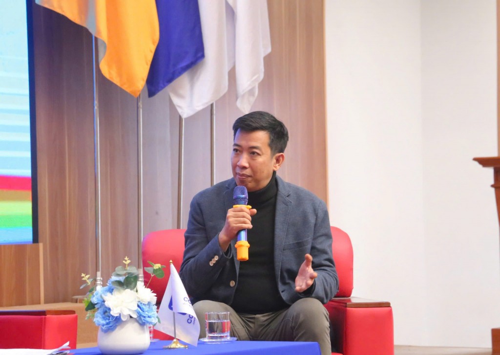 Bài 4: Đừng dạy con học, hãy đồng hành để con biết cách học
