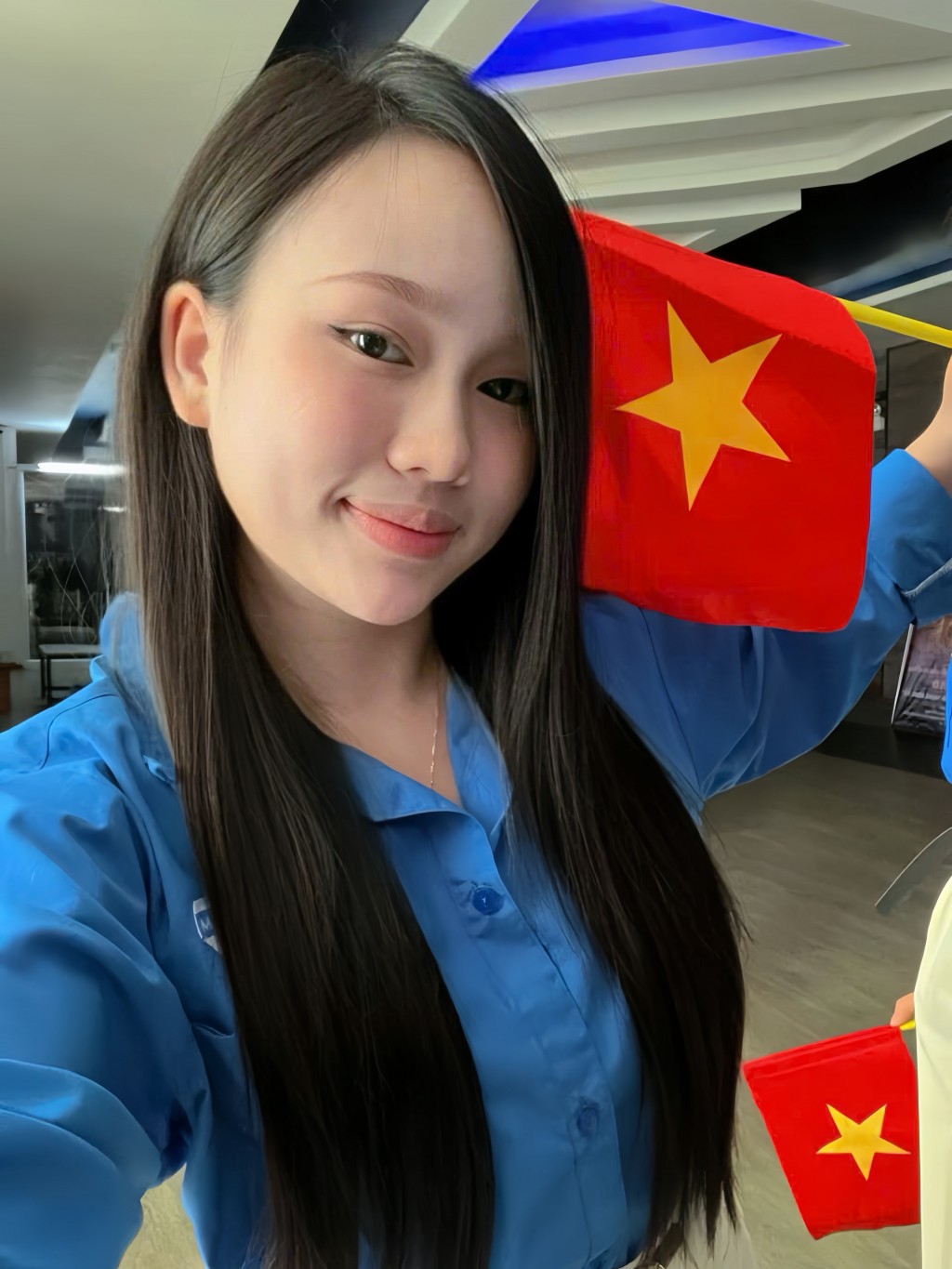 Em Trần Thị Kim Anh, sinh viên trường Đại học Vinh cho rằng: “Quốc khánh 2/9 không chỉ là ngày lễ, mà còn là dịp để em suy ngẫm về những giá trị lịch sử của dân tộc”