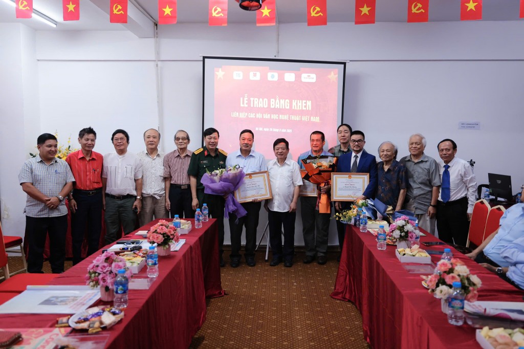 Lan tỏa tri thức và tinh thần đổi mới sáng tạo trong cộng đồng