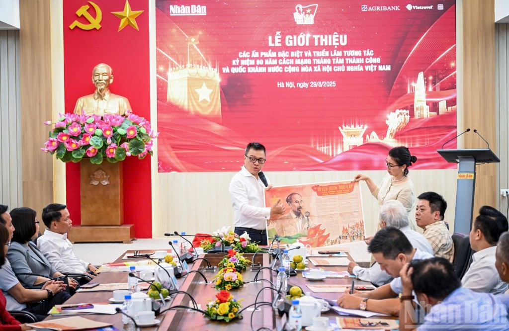 Tái hiện dòng chảy cách mạng tại “80 năm rạng rỡ non sông