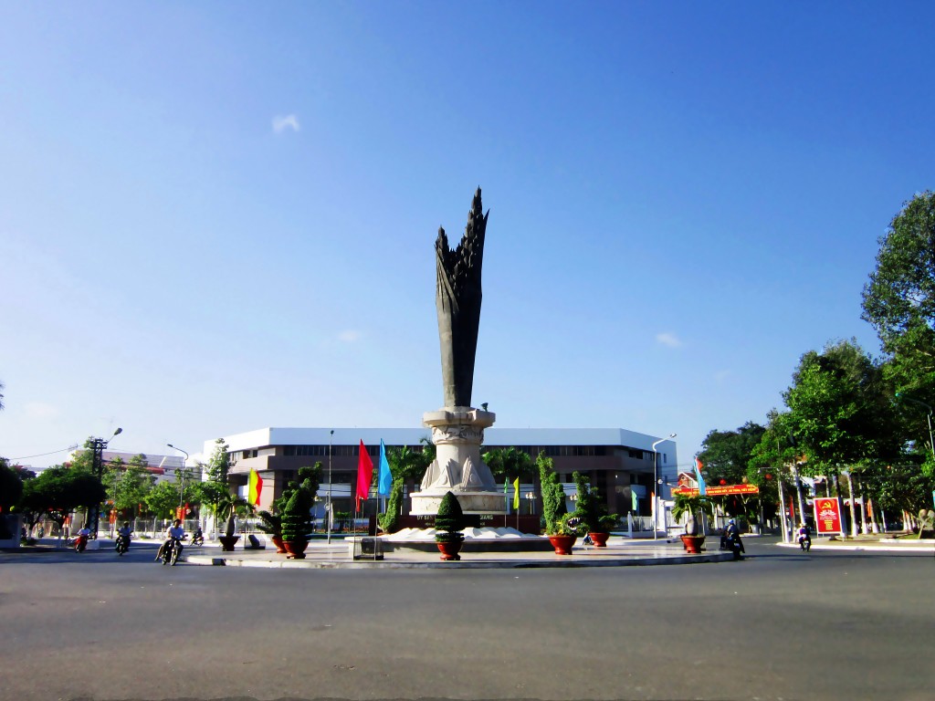 An Giang chuyển mình vì Nhân dân phục vụ