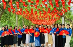 Từ sắc cờ đến mã QR: Thanh niên viết tiếp hành trình độc lập