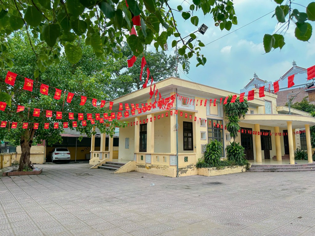 Những 