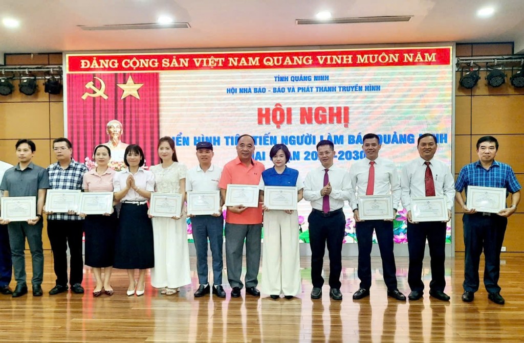 Các hội viên có thành tích xuất sắc trong phong trào thi đua giai đoạn 2020 -2025.