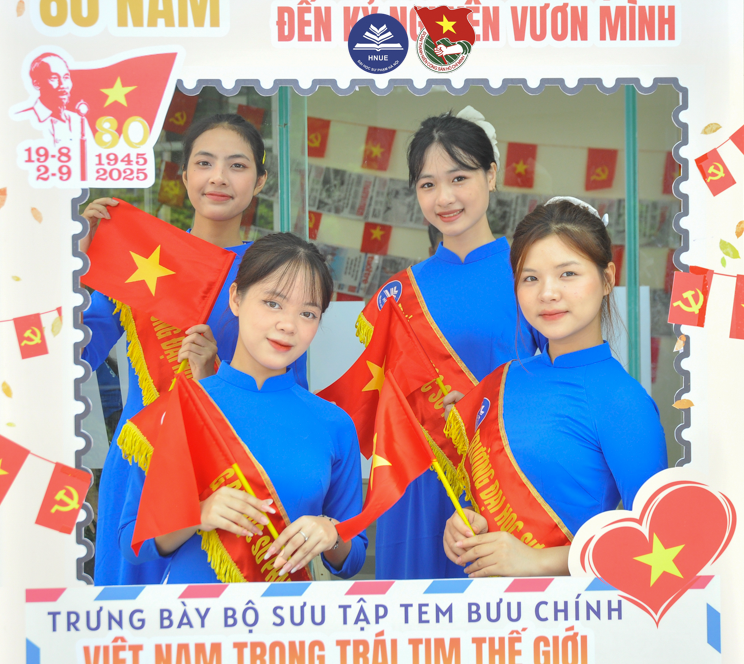 Hơi thở lịch sử trong trưng bày tem và kỷ vật cách mạng của tuổi trẻ Sư phạm Hà Nội