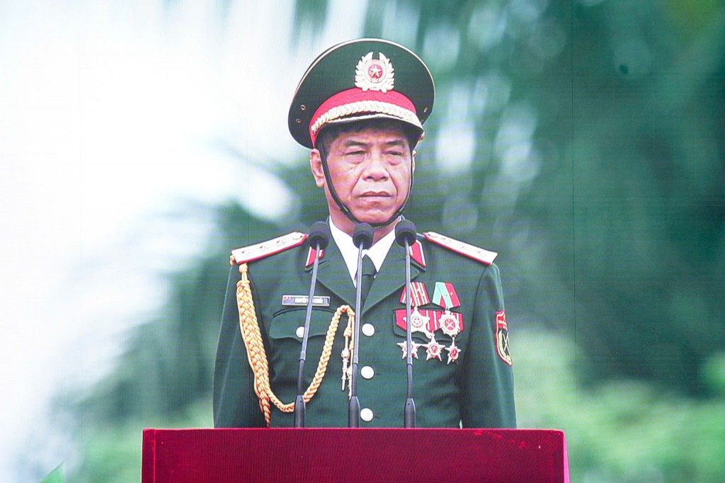 Ấn tượng về sự trang trọng, chu đáo của lễ diễu binh, diễu hành chính thức Ấn tượng về sự trang trọng, chu đáo của lễ diễu binh, diễu hành chính thức
