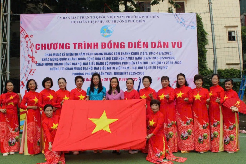 Tổ chức cuộc thi về truyền thống 95 năm phụ nữ Việt Nam