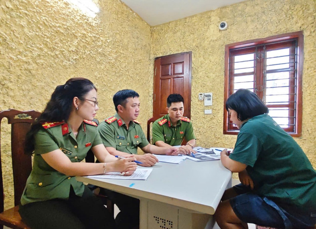 Đối tượng Phan Hạnh Thương tại cơ quan Công an