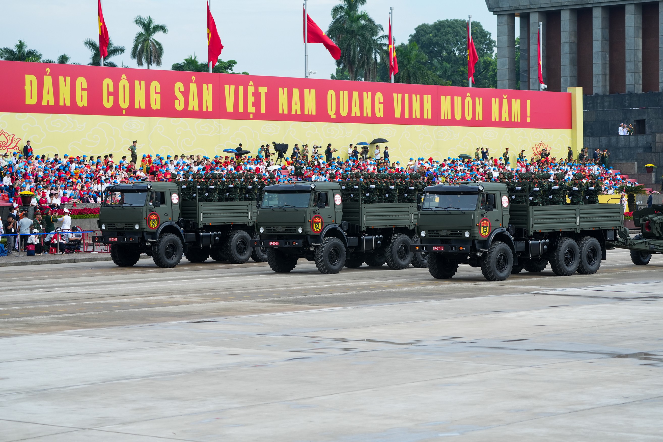 Mãn nhãn chiêm ngưỡng dàn khí tài tại buổi Tổng duyệt A80