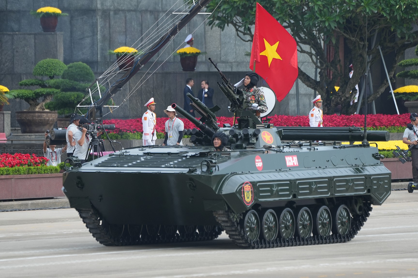 Mãn nhãn chiêm ngưỡng dàn khí tài tại buổi Tổng duyệt A80