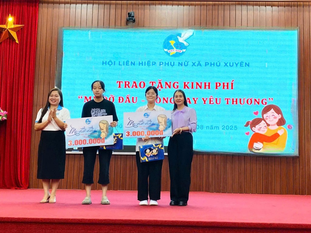 Nhiều hoạt động ý nghĩa của Hội phụ nữ xã Phú Xuyên (Hà Nội)