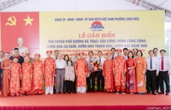 Gắn biển tên tuyến phố, công trình công cộng chào mừng Quốc khánh 2/9