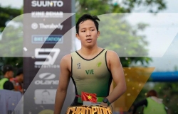 Học sinh lớp 10 Trần Nguyên Chương xuất sắc giành hai huy chương vàng