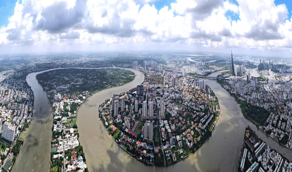 Toàn cảnh trung tâm TP Hồ Chí Minh năng động và hội nhập bên bờ sông Sài  Gòn