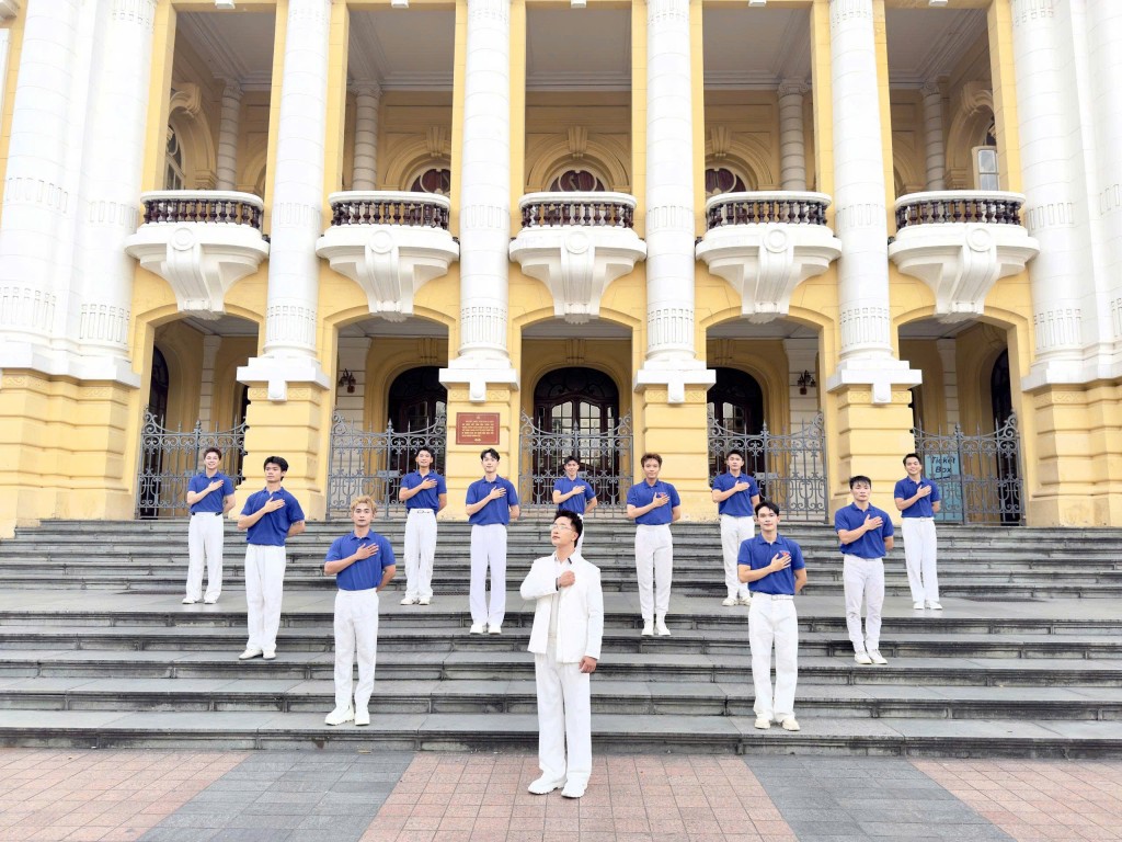 Thế hệ trẻ thể hiện lòng yêu nước bằng sự sáng tạo, kết hợp giữa giá trị truyền thống và hiện đại