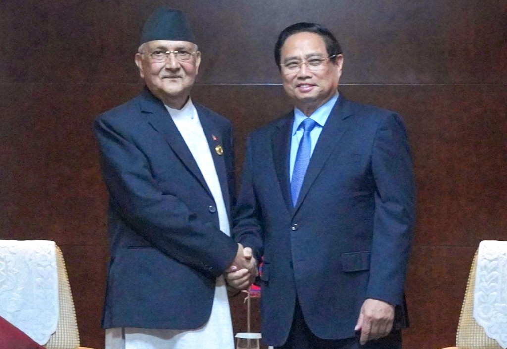 Thủ tướng Nepal K.P. Sharma Oli bày tỏ ấn tượng trước tốc độ phát triển mạnh mẽ và bứt phá của Việt Nam từ sau giải phóng miền Nam, thống nhất đất nước năm 1975. Nepal mong muốn tham khảo các kinh nghiệm thành công của Việt Nam trong xây dựng, phát triển đất nước - Ảnh: VGP/Nhật Bắc