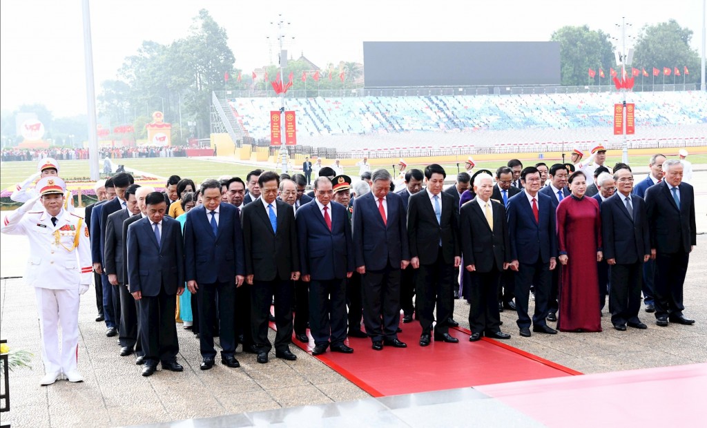 Lãnh đạo Đảng, Nhà nước vào Lăng viếng Chủ tịch Hồ Chí Minh
