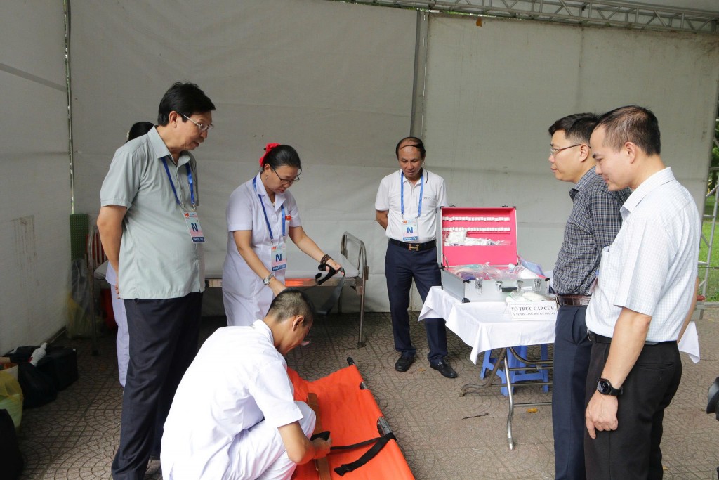Các điểm trực y tế đều đảm bảo từ nhân lực, phương tiện, trang thiết bị cho đến thuốc men theo kế hoạch phân công.