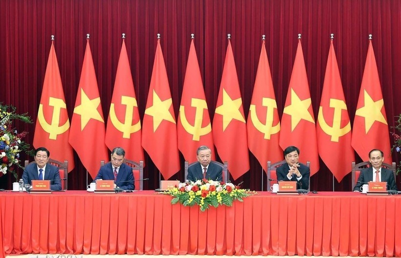 Tổng Bí thư Tô Lâm tiếp Trưởng đoàn chính đảng các nước