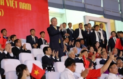 Bản trường ca Việt Nam cất lên từ rợp sắc đỏ Mỹ Đình