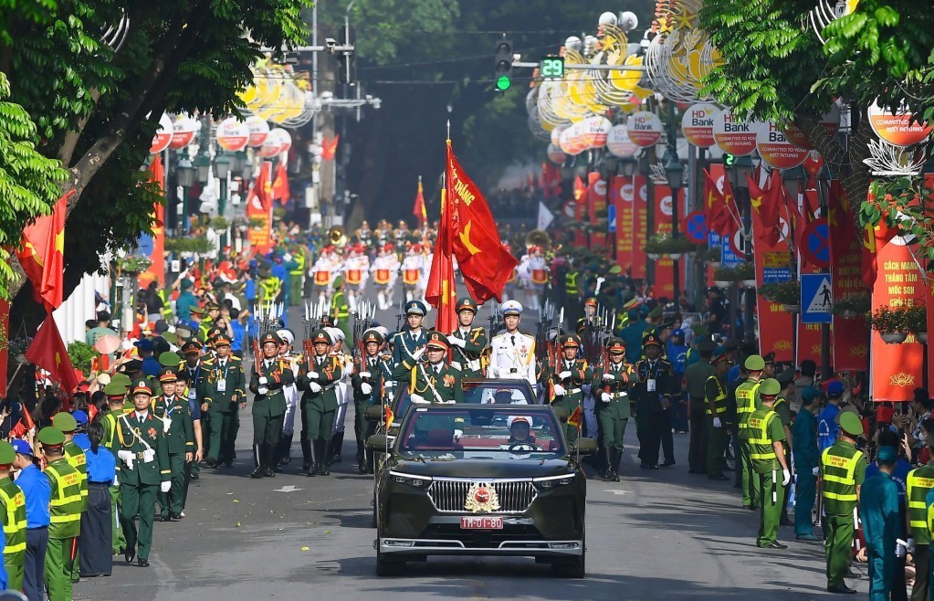 Xe điện Việt viết tiếp câu chuyện về Việt Nam trong kỉ nguyên vươn mình