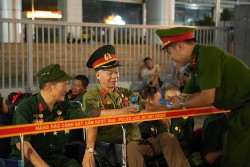 Những người thầm lặng phía sau sự kiện A80