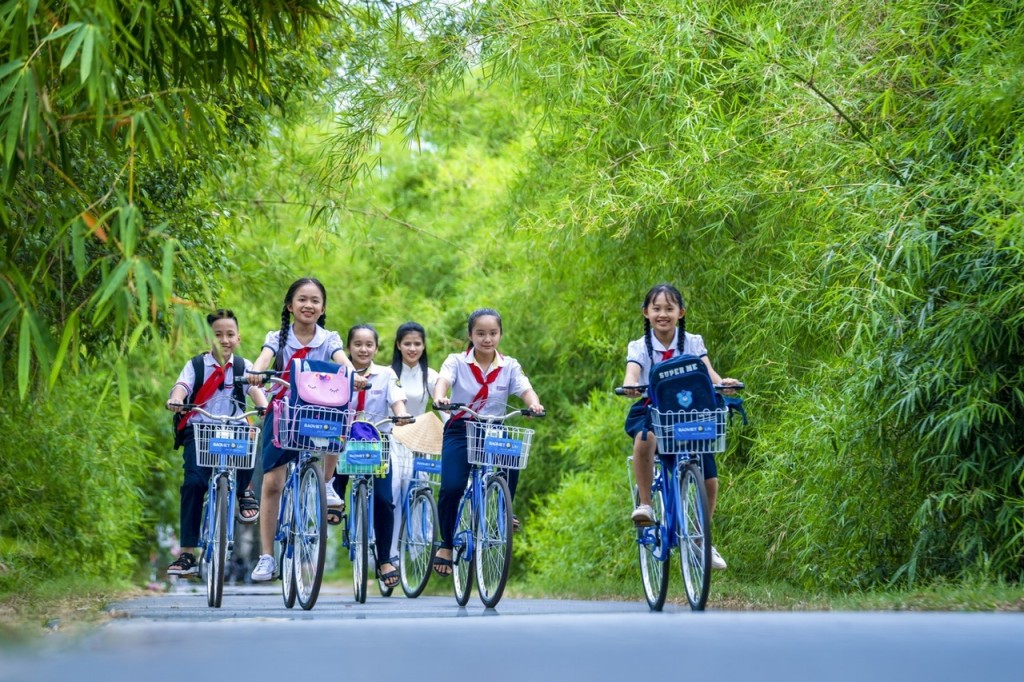 Tác phẩm 'Xe đạp chở ước mơ' của tác giả Khánh Phan