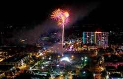 Pháo hoa, nghệ thuật rực rỡ chào mừng Quốc khánh