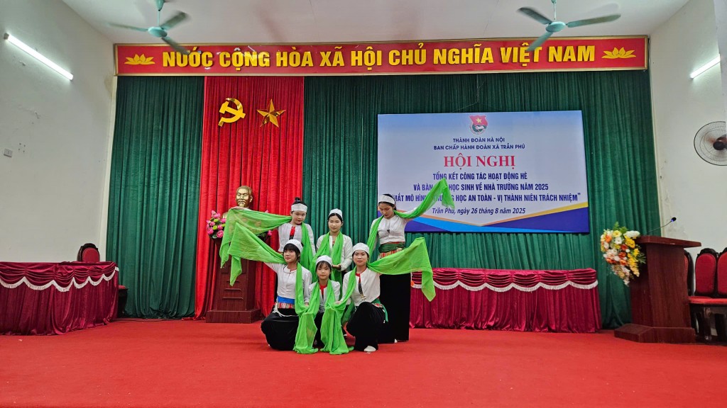 Ra mắt mô hình “Trường học an toàn - Vị thành niên trách nhiệm”