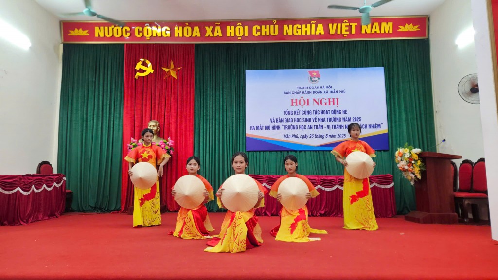 Ra mắt mô hình “Trường học an toàn - Vị thành niên trách nhiệm”