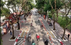 Chung tay đảm bảo an toàn giao thông cổng trường