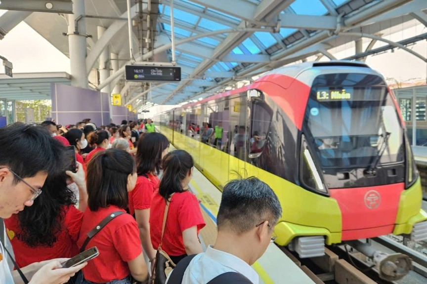 Hà Nội Metro phục vụ gần 1,8 triệu lượt hành khách dịp Quốc khánh