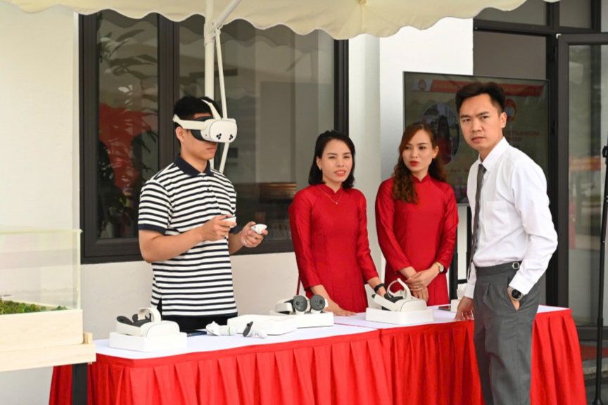 Việc ứng dụng công nghệ trong tổ chức Đại hội Mặt trận Tổ quốc phường Thượng Cát đã đem đến 