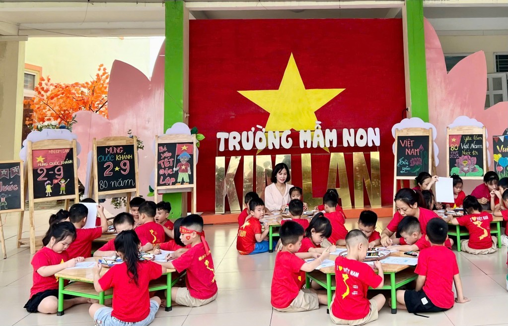 Bát Tràng sẵn sàng cho Lễ khai giảng năm học mới