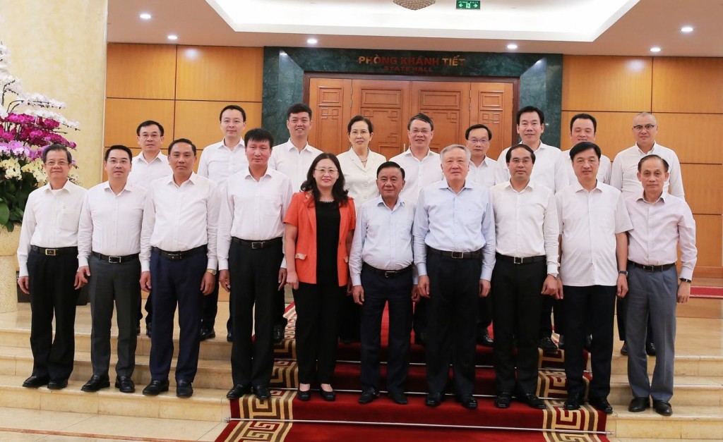 Bộ Chính trị cho ý kiến về công tác chuẩn bị Đại hội Đảng bộ các tỉnh Ninh Bình, Đắk Lắk, Lào Cai