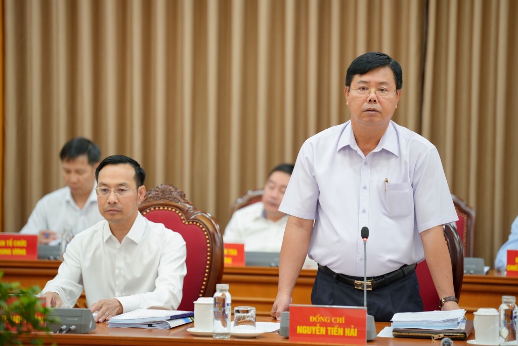 Ủy viên Ban Chấp hành Trung ương Đảng, Bí thư Tỉnh ủy An Giang Nguyễn Tiến Hải phát biểu tại buổi làm việc