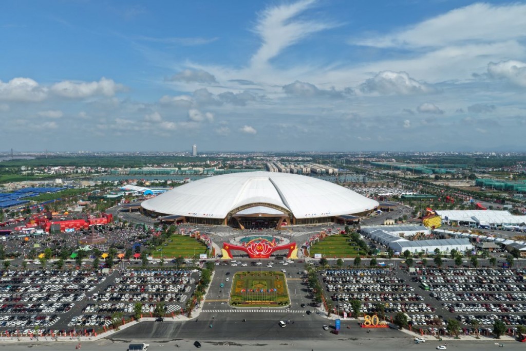 Nền kinh tế Expo đã chính thức được khai mở tại Vinhomes Global Gate với sự hiện diện của VEC