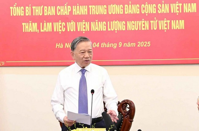 Tổng Bí thư Tô Lâm thăm và làm việc với Viện Năng lượng nguyên tử Việt Nam