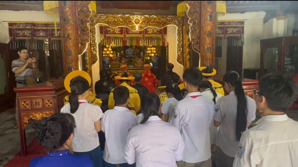 Nét đặc sắc trong phong trào khuyến học ở làng Giang Cao Nét đặc sắc trong phong trào khuyến học ở làng Giang Cao