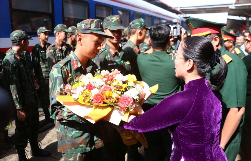 Đà Nẵng chào đón 1.500 chiến sĩ thực hiện nhiệm vụ A80 trở về