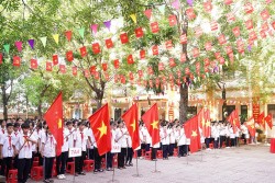 Thầy trò phường Chương Mỹ náo nức đón năm học mới